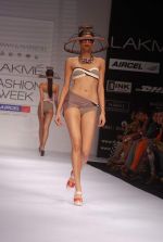Model walk the ramp for Masaba Shivan Naresh Show at lakme fashion week 2012 on 2nd March 2012 (12).JPG